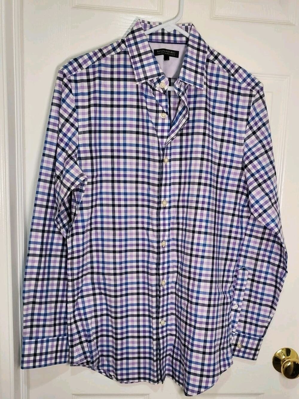 Banana Republic Non-Iron Tailored Slim Fit Dress Shirt Mens M Purple Blue Plaid